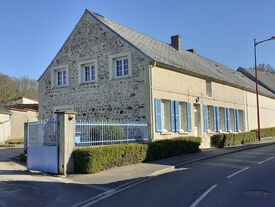 Gîte de l'abeille - Bâtisse Extérieure - Coucy-lès-Eppes